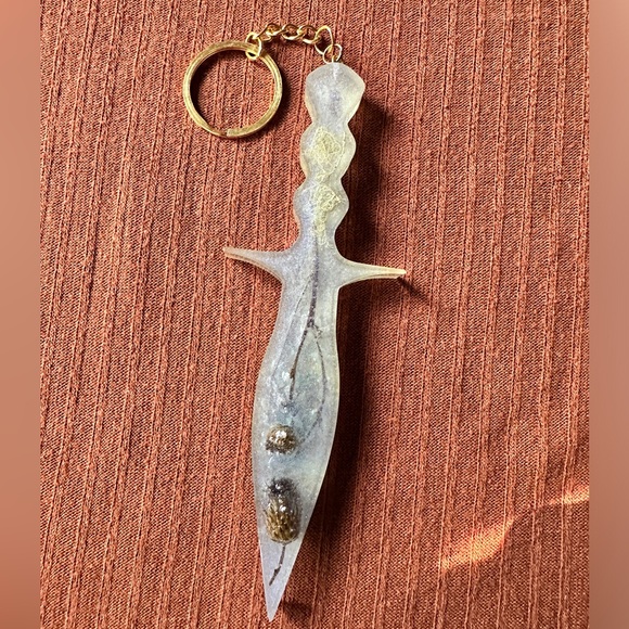 Pretty handmade witchy moon phases thistle and moss resin dagger keychain 💜🗡️ - Picture 4 of 10